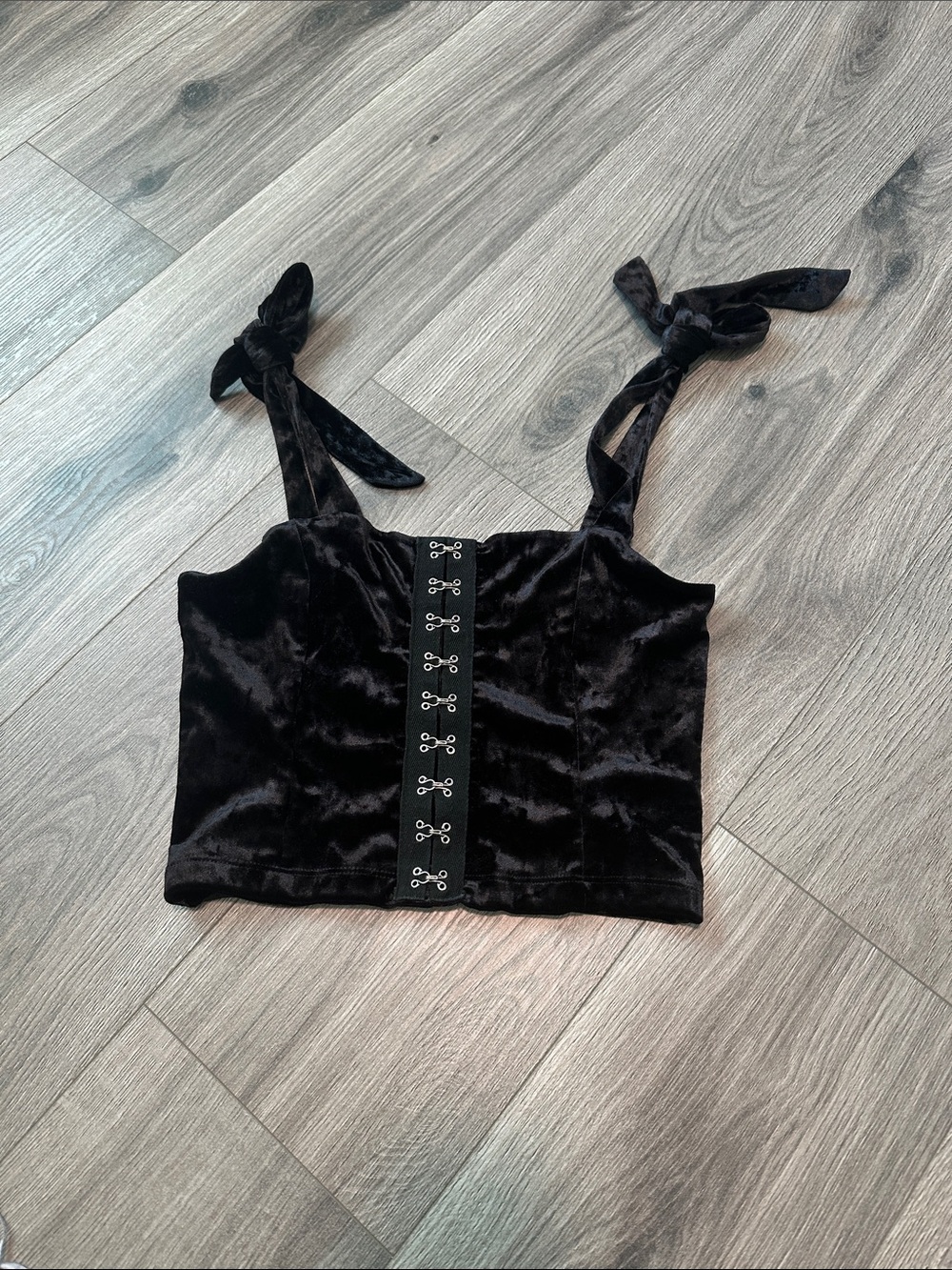 Black Velvet Hook-Front Tie Top Strap Bows Crop Top